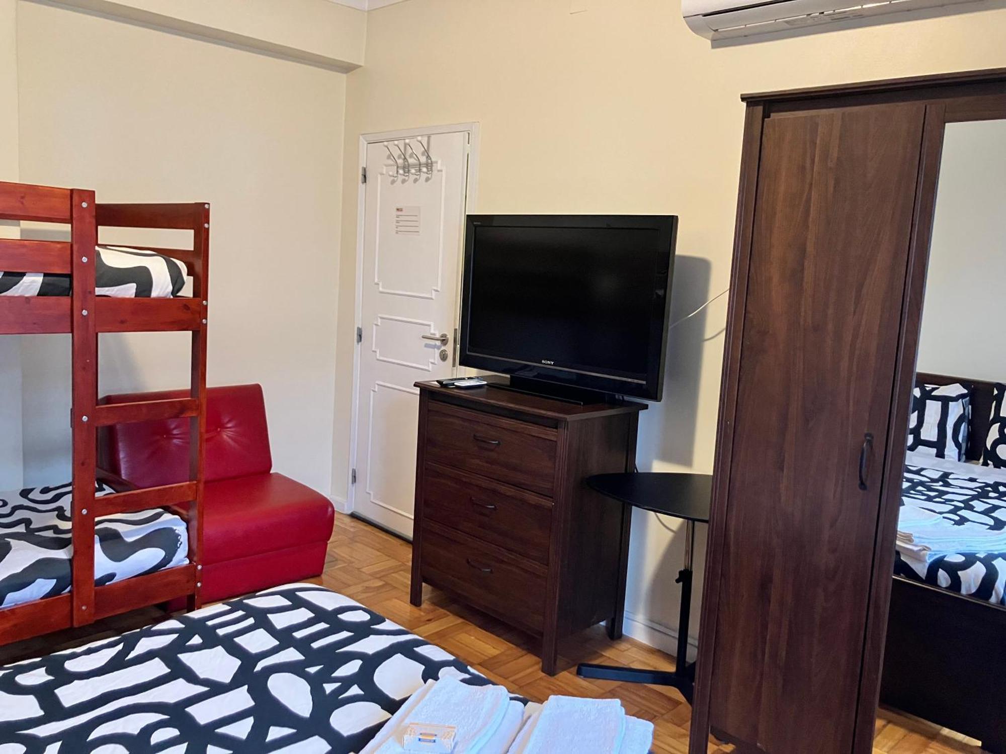 Microrent Rooms Брага Экстерьер фото