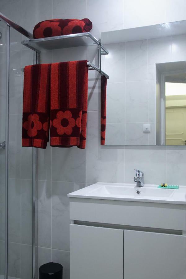 Microrent Rooms Брага Экстерьер фото