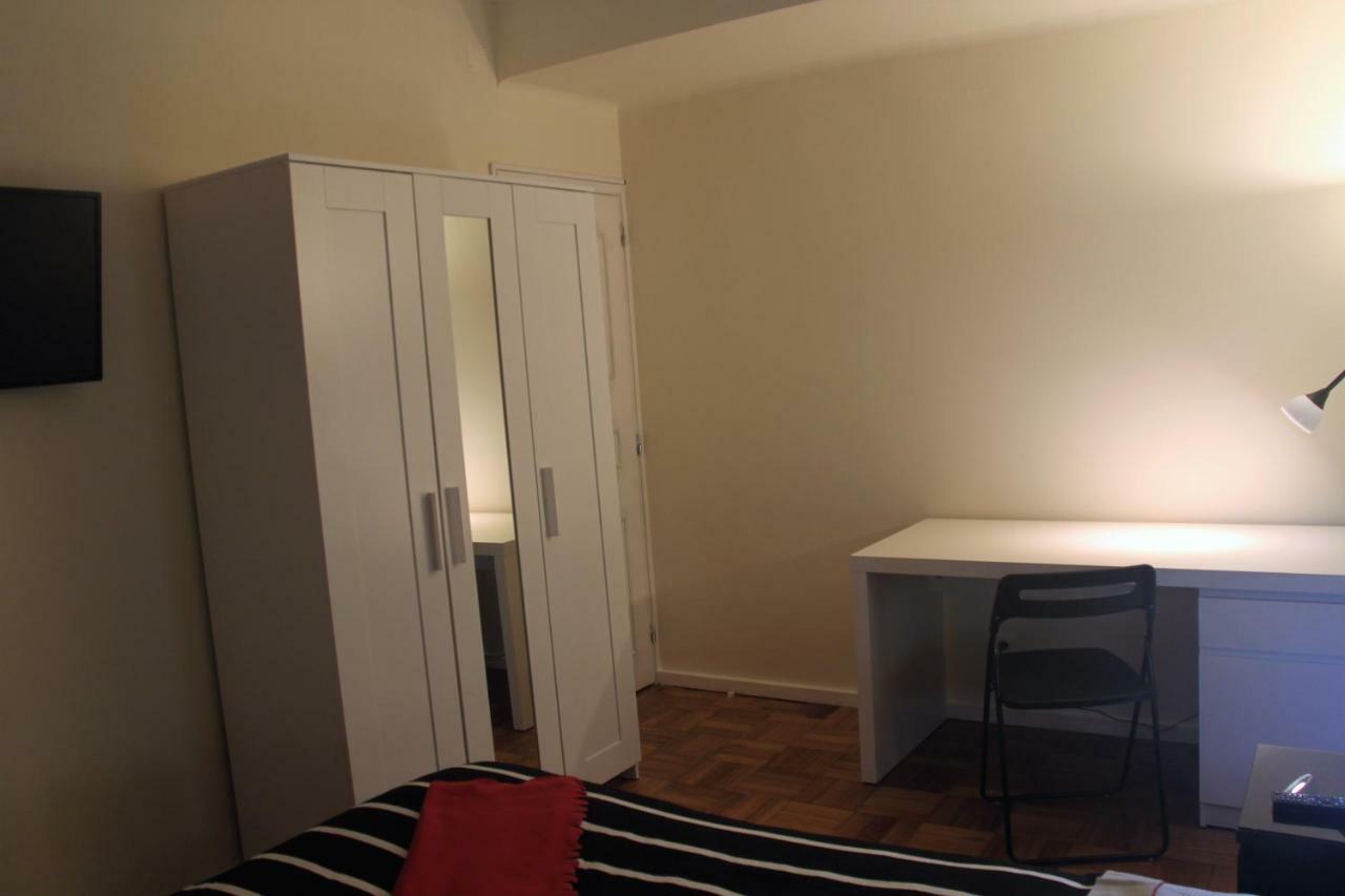 Microrent Rooms Брага Экстерьер фото