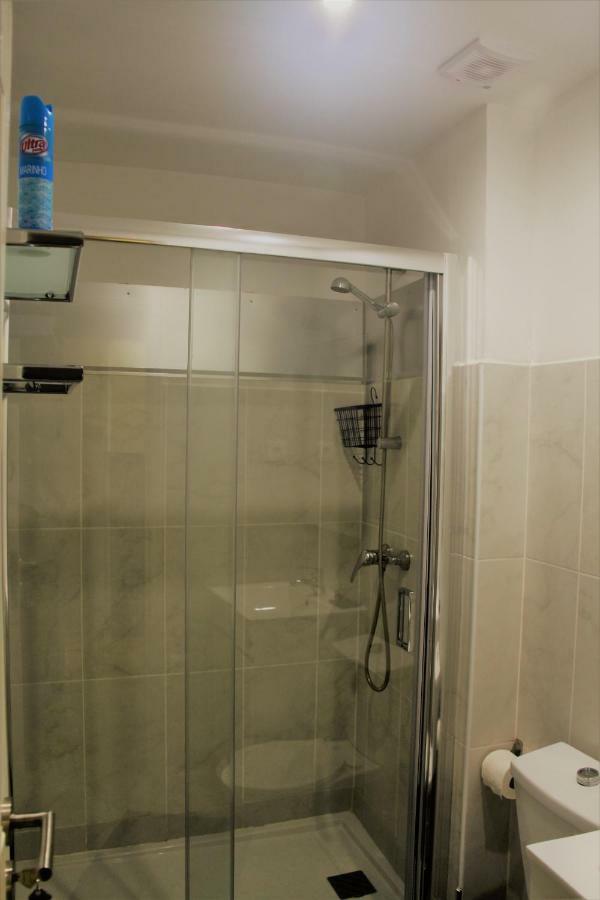 Microrent Rooms Брага Экстерьер фото